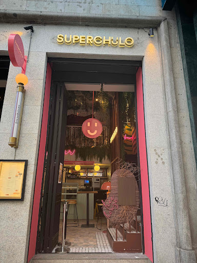 Superchulo Brunch & Coffee Treehouse