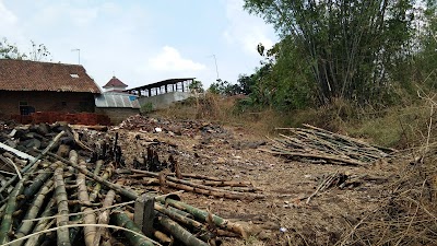 Photos of Pertamina gas stations 54.67.102