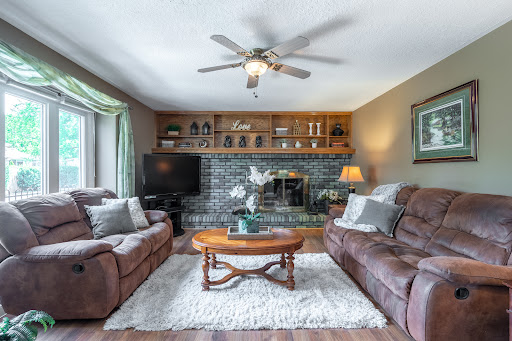 THE FINDLAY TEAM - Niagara Real Estate - Thumbnail