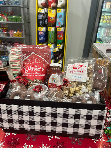 Destination Candy Gallery - United States