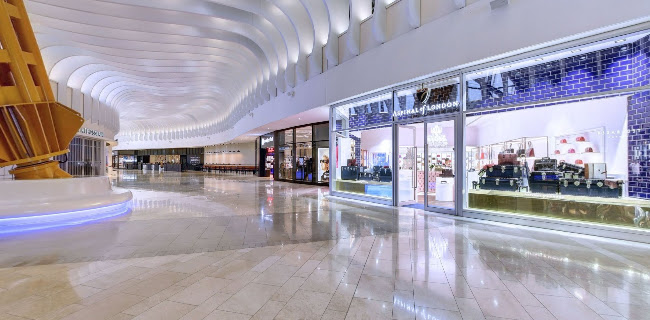 Comments and reviews of Icon Outlet at The O2