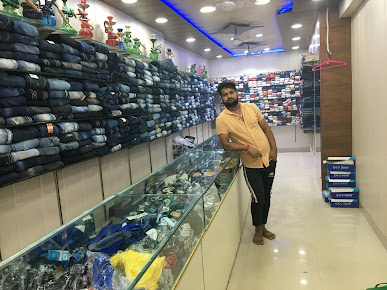 Af1qipoaxpmae2weob3d12xjz2v7mny8bokwzk 6addf=s387 K No