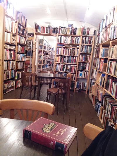 Photos of B&oacute;kakaffi&eth; - Books & Coffee