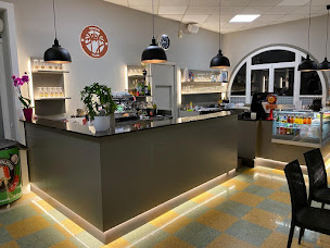 Photo n°16 de Tennis Club de Menton à Menton (Club de tennis)