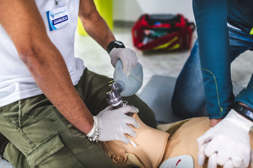 SOCIETÀ NAZIONALE SALVAMENTO SEZIONE CAPO DI LEUCA