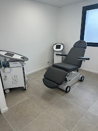 Photo n°7 de Espace M&V centre laser, esthétique et cryolipolyse à La Seyne-sur-Mer (Centre d'amincissement)