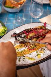 Photo n°3 de Villa Djunah - Restaurant Festif, Lounge Bar & Club Antibes Juan les Pins à Antibes (Lieu de mariage)