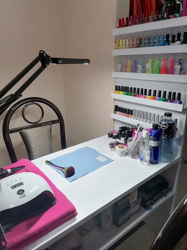 Nails studio Ari - Visual