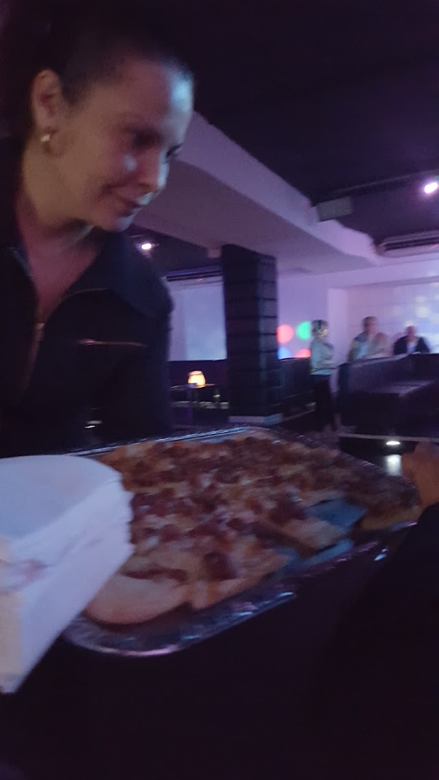 Dinner Disco Club Bogart