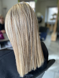 Photo n°13 de Kath s’en mêle à Bas-en-Basset (Salon de coiffure)