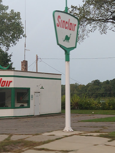 Sinclair H.C. Gasoline - Thumbnail