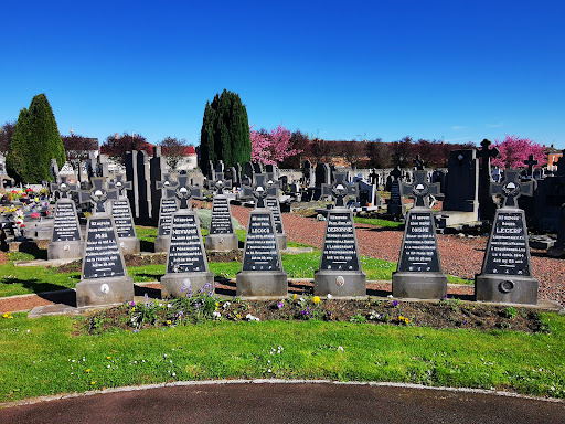 Pérenchies cemetery