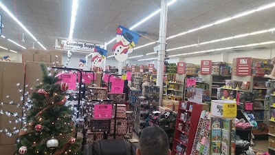 Photos of Peavey Mart