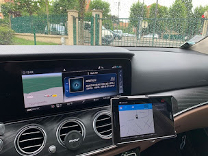 Photo n°4 de Taxi Maisons Laffitte - Julien ORY à Maisons-Laffitte (Service de taxi)