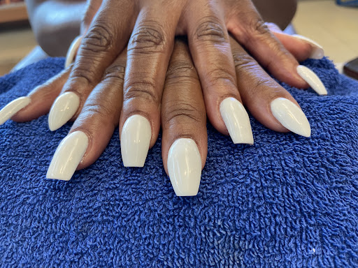 Nails & Co - Thumbnail