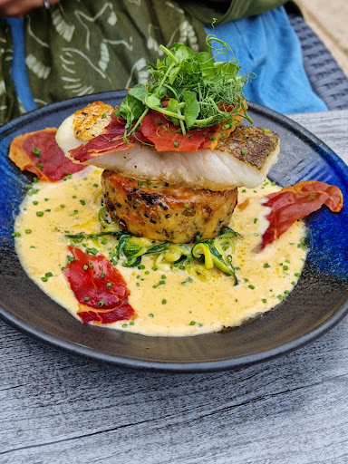 Ami Bistro - Visual