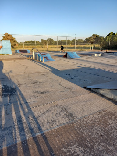 Bailey's Barking Dog Park - Thumbnail