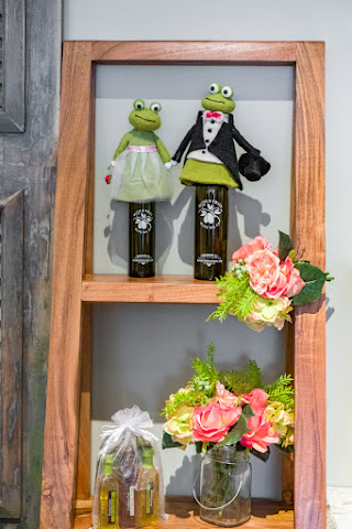 Olive R Twist Olive Oil Co by null