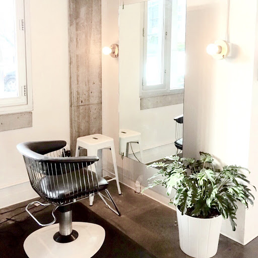 Ceremony Salon - Thumbnail