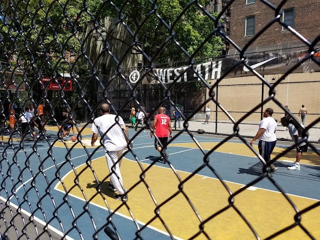 West 4th Street Courts