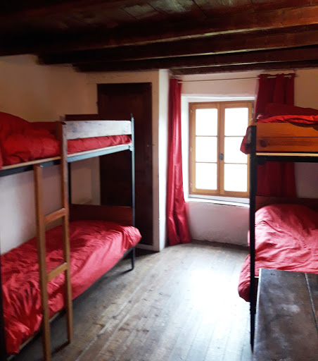 Le Rajon: location grand gîte rustique de groupes 15 personnes dans les Alpes - Thumbnail