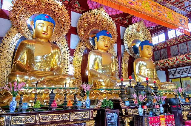 Temple of the Six Banyan Trees