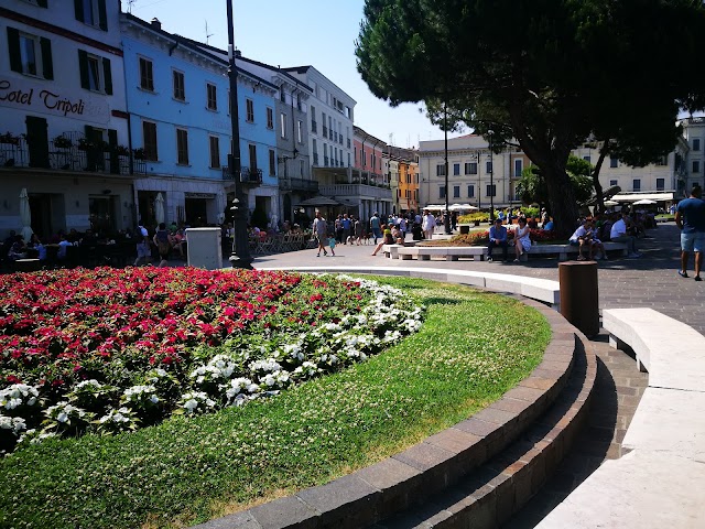 Desenzano - Porto