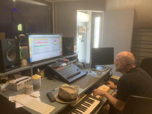 Mad Vibes Studio Recording - Thumbnail