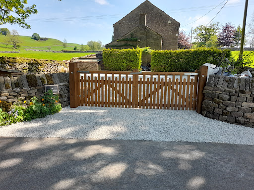 Yorkshire Dales Garden Maintenance 01756 753271 - Thumbnail