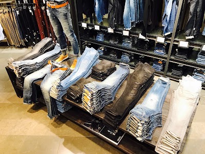 Photos of JACK & JONES