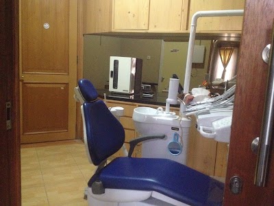 Photos of K_vity Family Dental Gallery--Dokter gigi anak Henri Hartman,drg.Sp.KGA