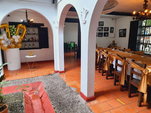 A Mis Amigos Restaurante