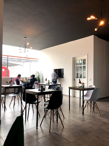 Lya Restaurante - Thumbnail