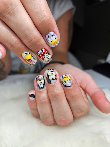 NAILS and MORE Mina Meißle - Thumbnail