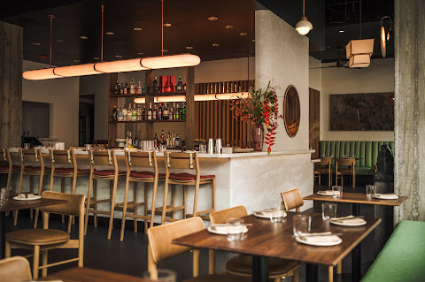 The Happy Crane by null