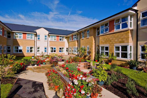 Compassionate Care in Malmesbury at OSJCT Athelstan House