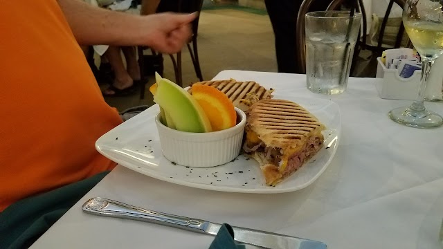 Cafe Alcazar