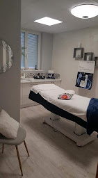 Photo n°3 de Belle Attitude - Centre Bien-Être - Institut de Beauté - SPA Privatif à Bapaume (Centre d'amincissement)