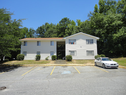 Woodsdale Apartments