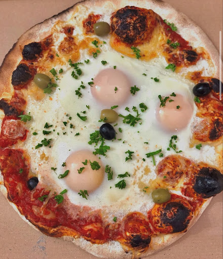 Photo 3 - La Pizzeria