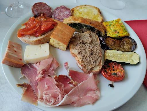Ristorante Pizzeria Pietrarossa Moretti - Thumbnail