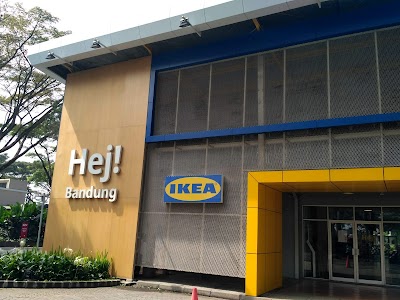 Ikea kota baru