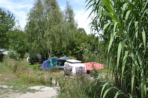 Photo n°35 de Camping Naturiste Millefleurs 3 Etoiles Pyrénées Ariégeois à Gudas (Parc naturiste)