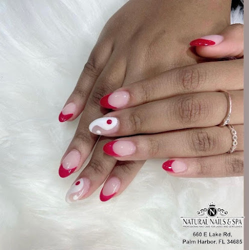 Natural Nails And Spa interior view