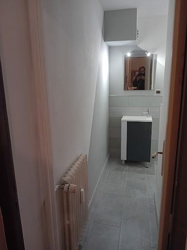 A M F Gallery - France