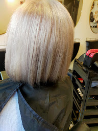 Photo n°11 de Tendance Coiff à Arques-la-Bataille (Salon de coiffure)