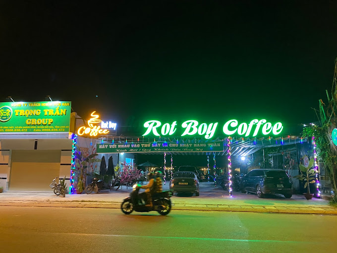 Rot Boy Coffee, ĐT 825, Hoà Khánh Đông, Đức Hòa, Long An