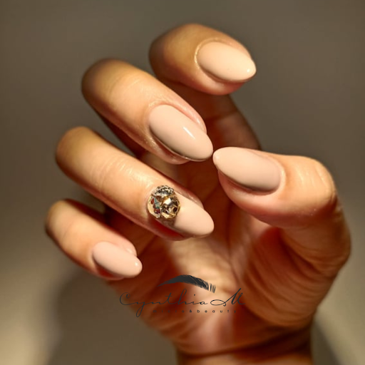Cynthia Microbeauty - Thumbnail