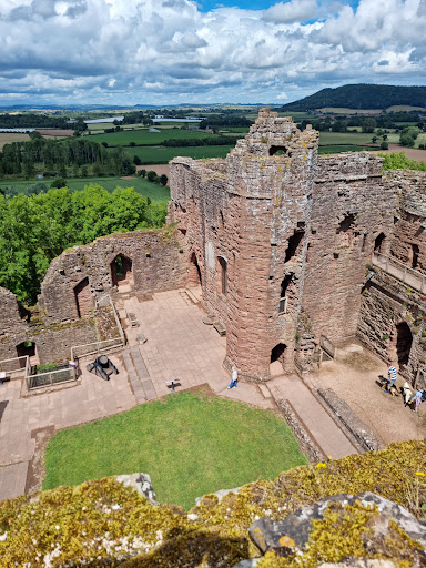 Goodrich Castle - Thumbnail