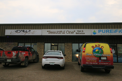 Kamiyosit Hair & Esthetics Salon
